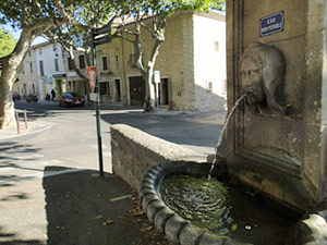fontaine village de velleron